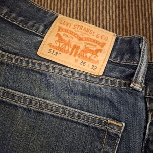 Men’s Levi's 513  Blue Straight Leg Jeans Classic Style Size 36-32